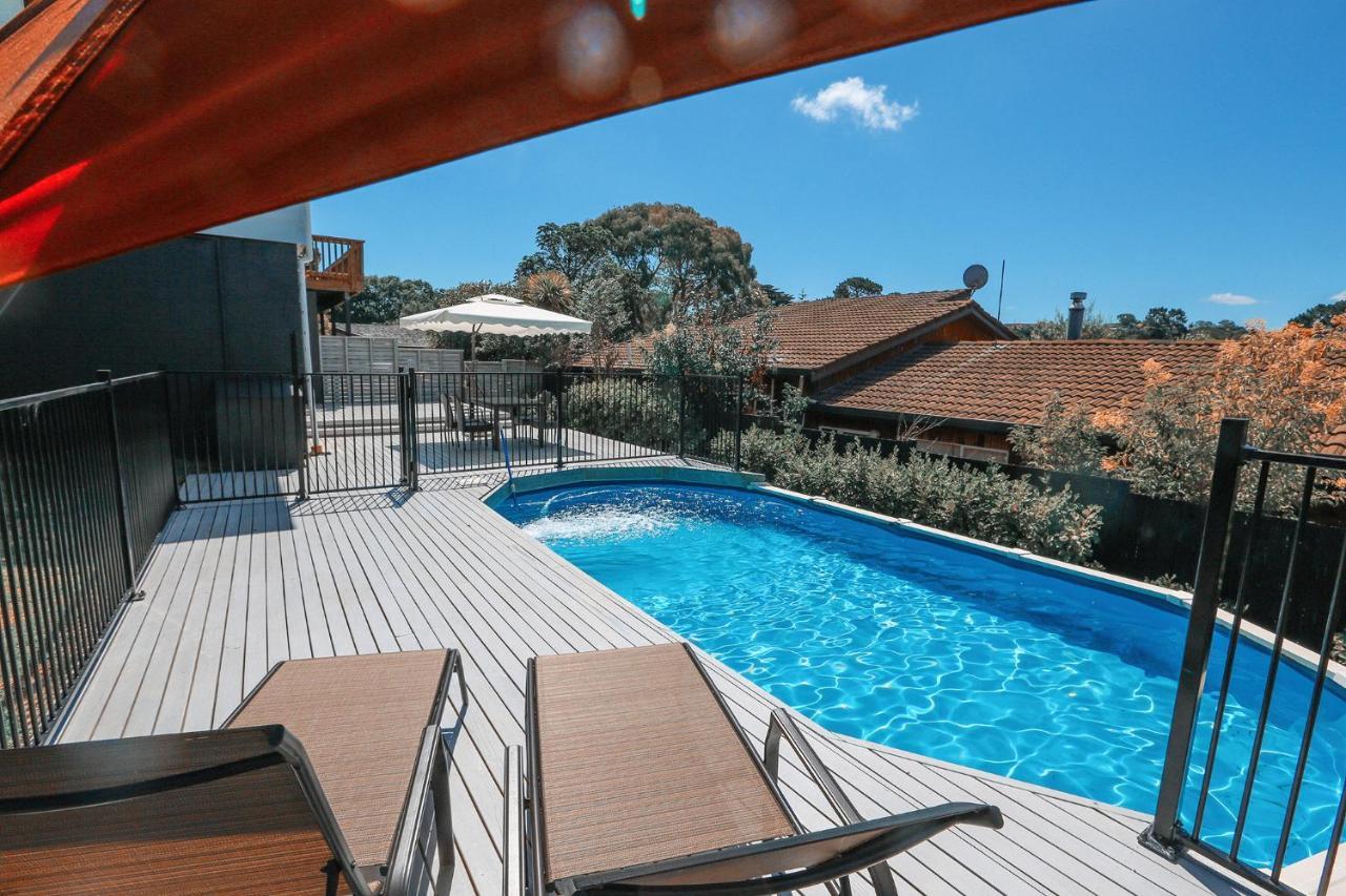 Swimming Pool Holiday Villa Окленд Экстерьер фото