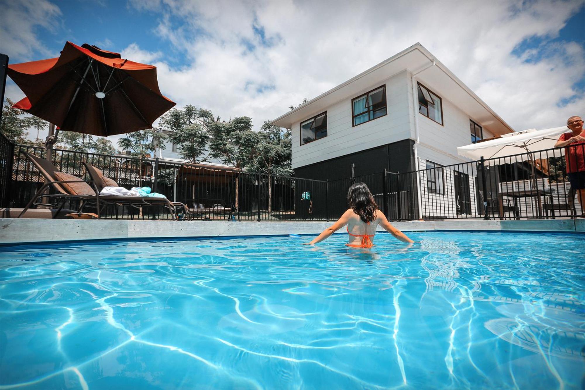 Swimming Pool Holiday Villa Окленд Экстерьер фото